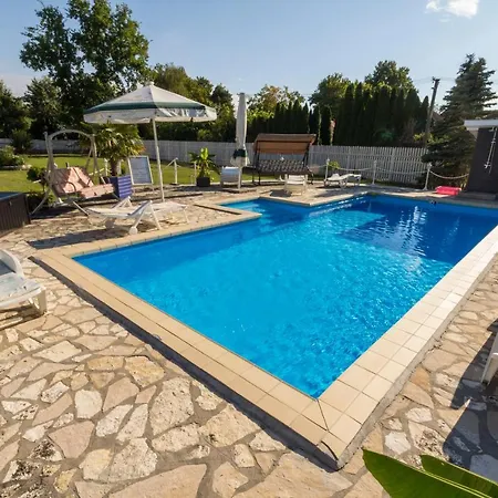 Appartement Dio *